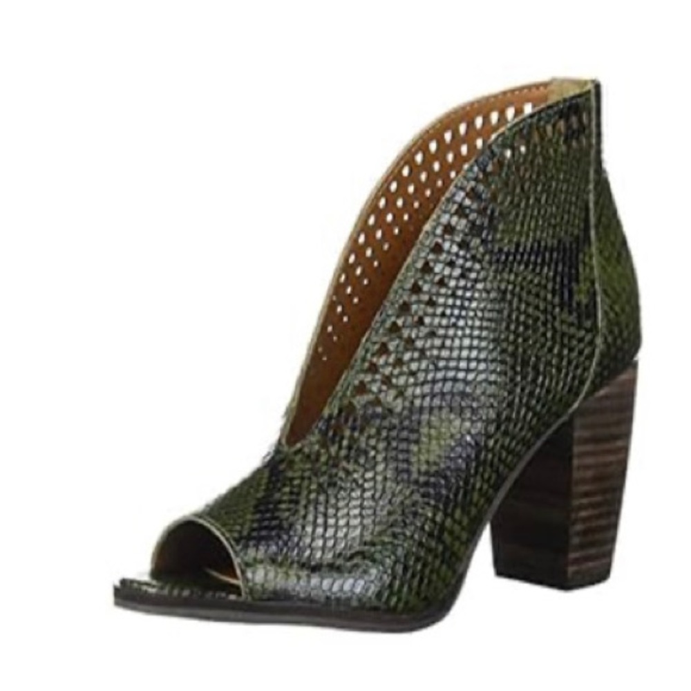 Lucky Brand Joal Pump, Rifle Green, 8.5 M US